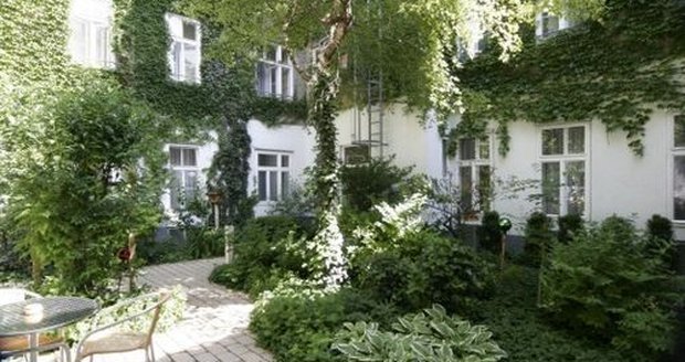 Hotel Stadthalle ve Vídni