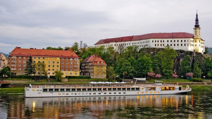 Hotelová loď v Děčíně (ilustrační foto)