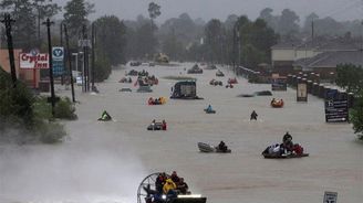 Škody napáchané hurikánem Harvey dosáhnou 180 miliard dolarů, odhadují Američané