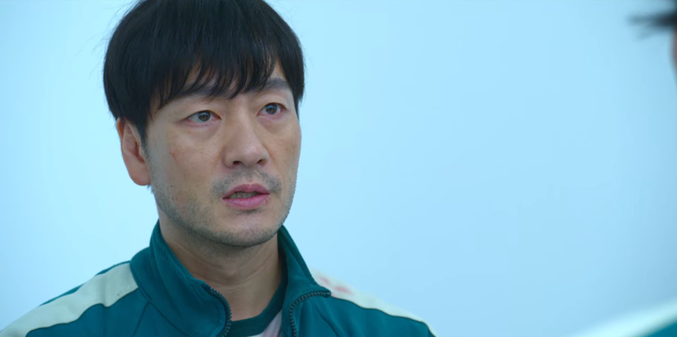 Cho Sang-woo ze seriálu Hra na oliheň.