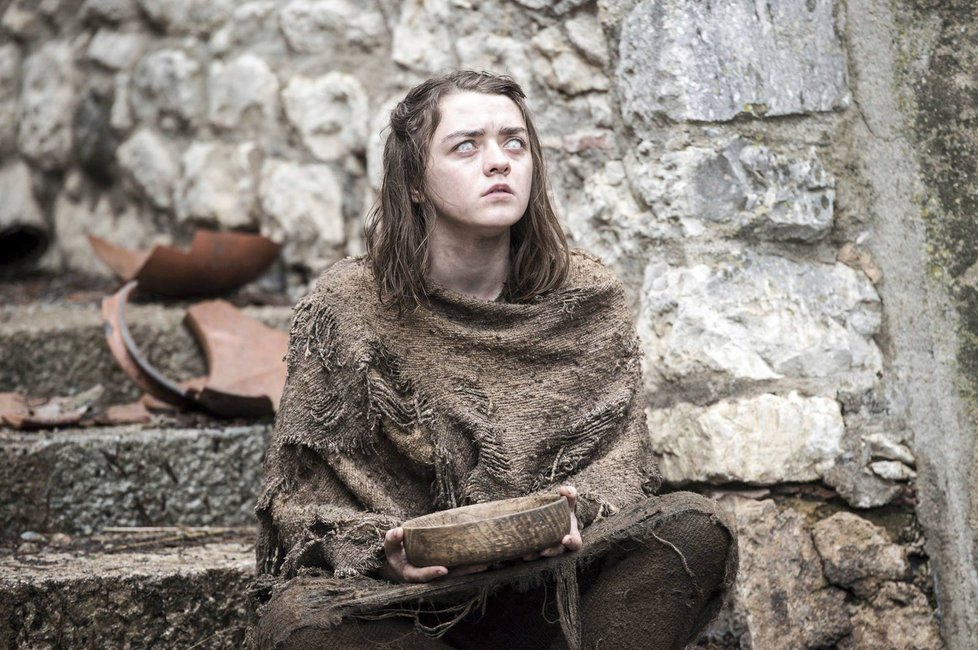 Maisie Williams jako Arya Stark v seriálu Hra o trůny