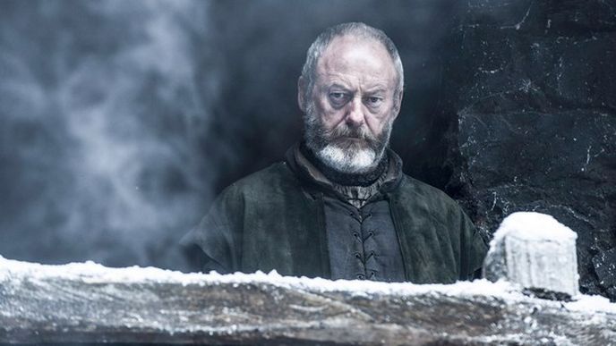 Liam Cunningham kecal.