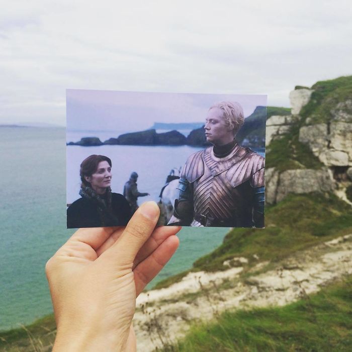 Catelyn Stark a Brienne z Thartu v Larrybane v Severním Irsku