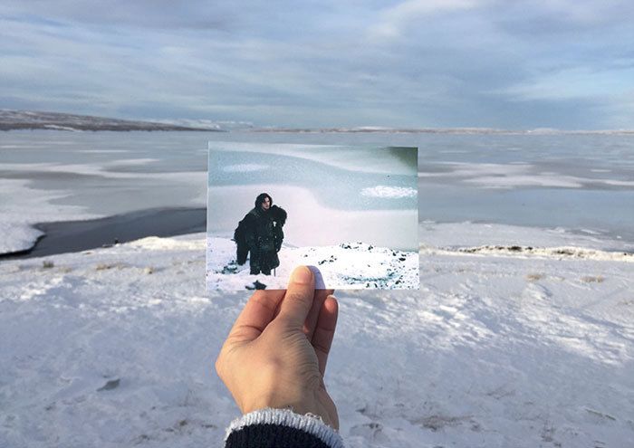 Jon Snow u islandského jezera Mývatn