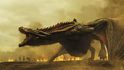 Matka draků Daenerys.  Osmou řadu Hry o trůny HBO začíná vysílat už zanedlouho, 15. dubna.