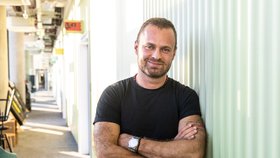 Marek Dvořák v Hráčích prozradil, kolik si je schopný říct za spolupráci na sítích i proč jsou čeští záchranáři naštvaní.