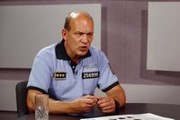 Šéf policie Vondrášek v Hráčích půl roku od střelby na FF UK: Mohli jsme být lépe připraveni
