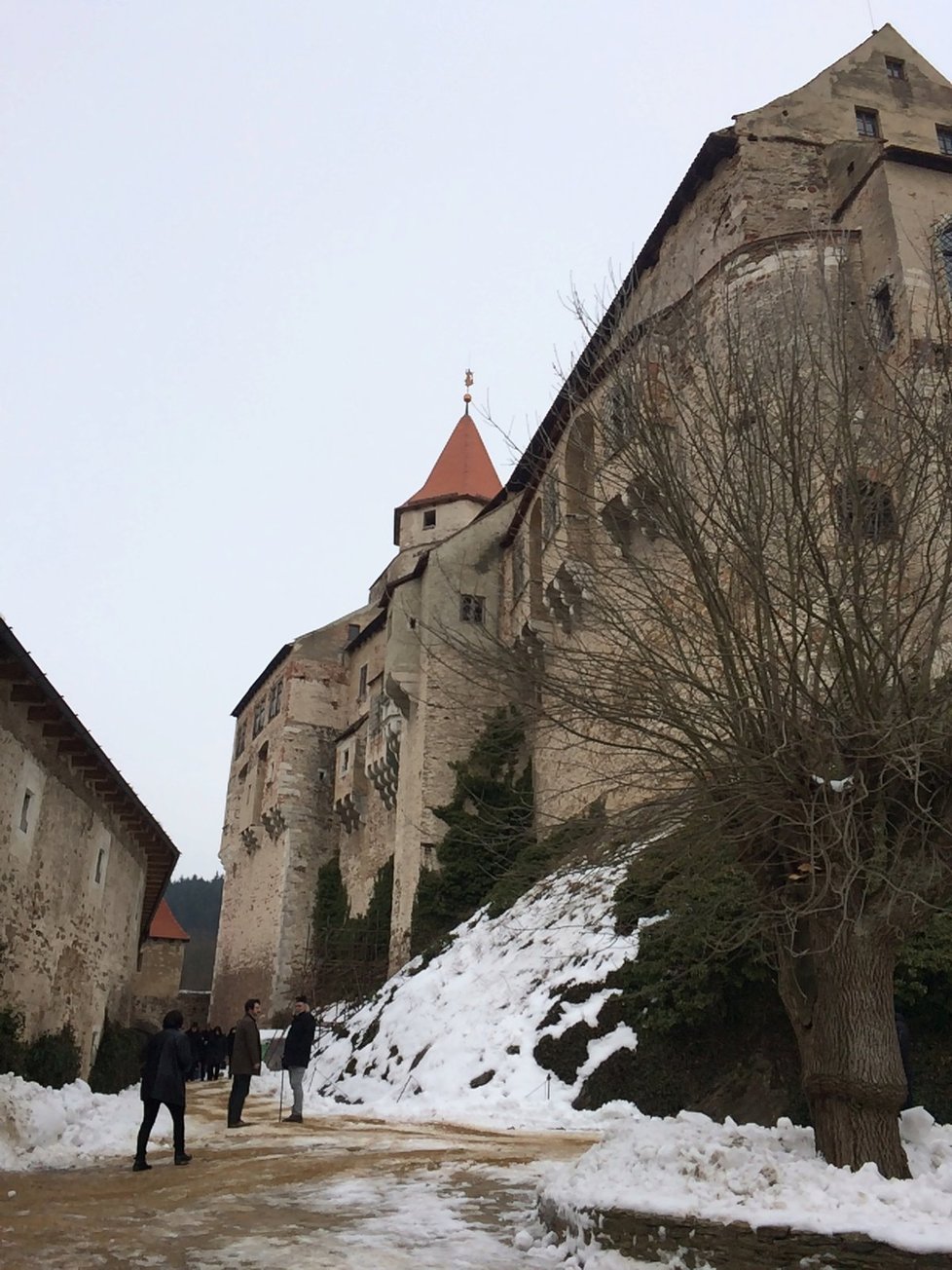 Hrad Pernštejn si oblíbili filmaři.