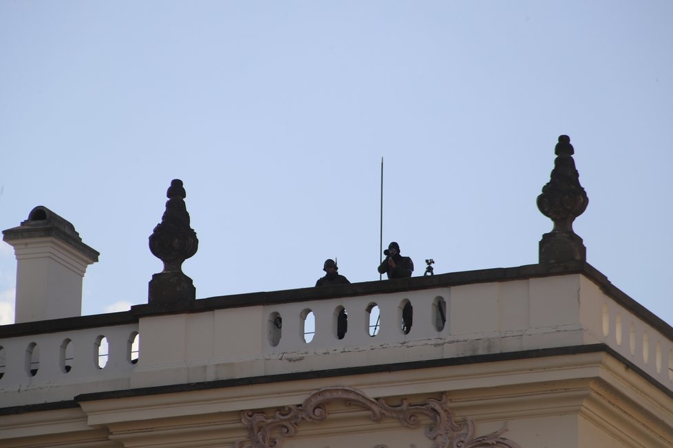 Hrad se chystá na příchod Volodymyra Zelenského.