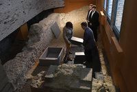 Na Hradě pohřbili Přemyslovce: Jde o Spytihněva a jeho ženu, tvrdí archeologové