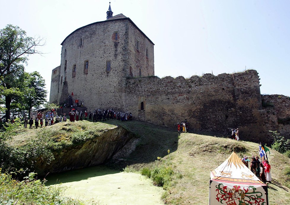 Hrad Točník