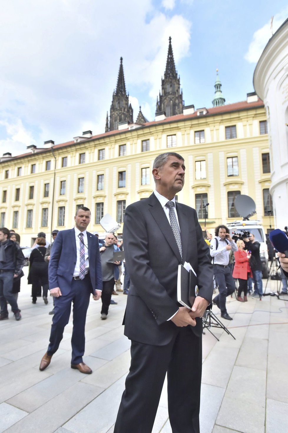 Vicepremiér Andrej Babiš (ANO) po schůzce na Hradě s prezidentem Milošem Zemanem