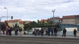 Pražané, pozor! Velká výluka na Hradčanské, tramvaje kvůli opravě trati pojedou jinudy