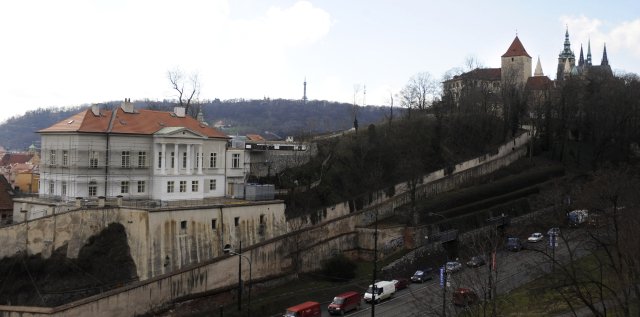 Richterova vila se nachází na pražském Klárově - prakticky ve stínu Pražského hradu.