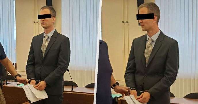 Ožalovaný bývalý armádní lékař a pedagog.