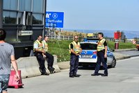Strach z uprchlíků opadl, Němci už na hranicích dálnici D8 nekontrolují