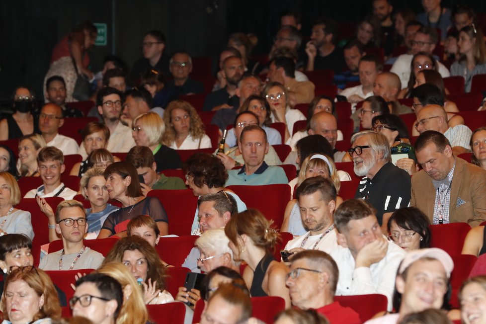 Uvedení snímku Hranice lásky - Jiří Bartoška s manželkou Andreou