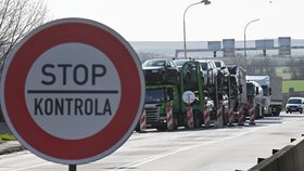 Rakousko bude na hranicích s Českem a Slovenskem provádět zdravotní kontroly.