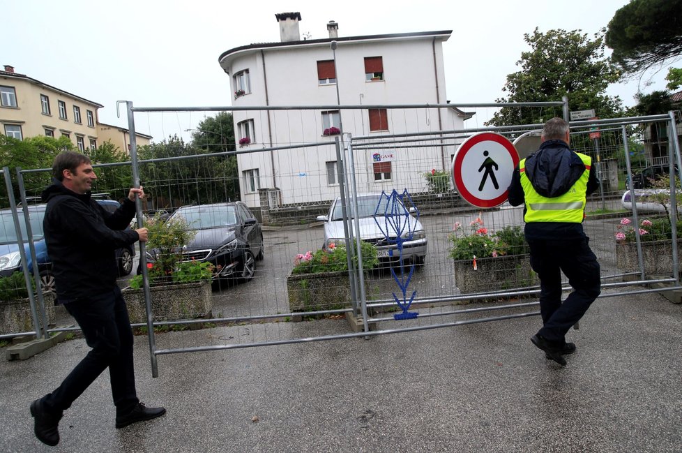 Otevírání hranic mezi Slovinskem a Itálií (15.6.2020)