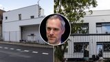 Hřibova vila v hodnotě 25 milionů je hotová. Šéfpiráta čeká stěhování?!