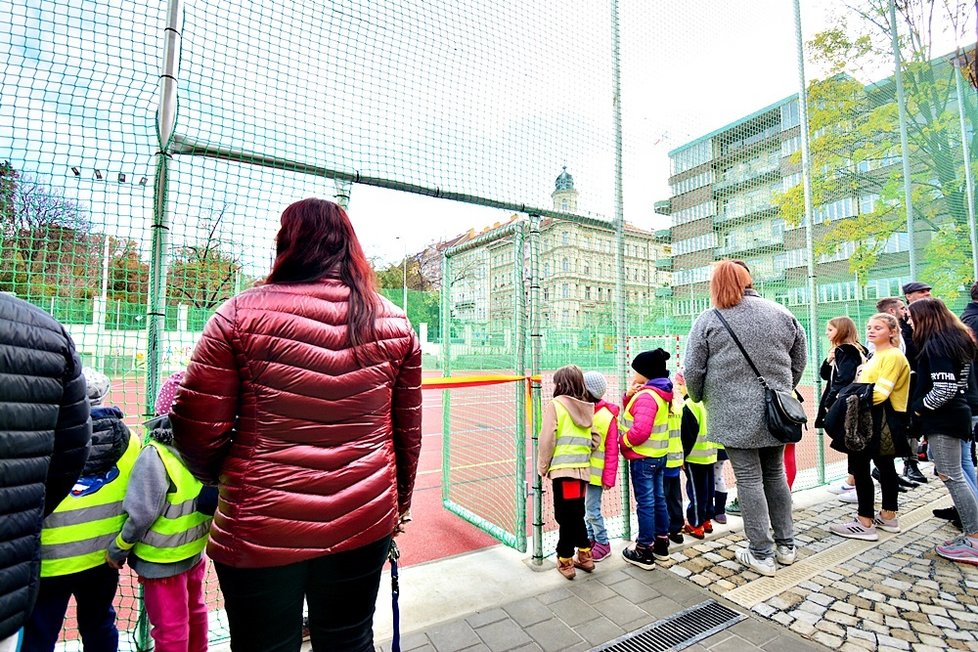 Rozšířily se možnosti tréninku dětí, mládeže a dalších amatérských sportovců.