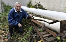 Zachránil ozdobu Větruše: Hrotnici skrýval na zahradě 19 let!