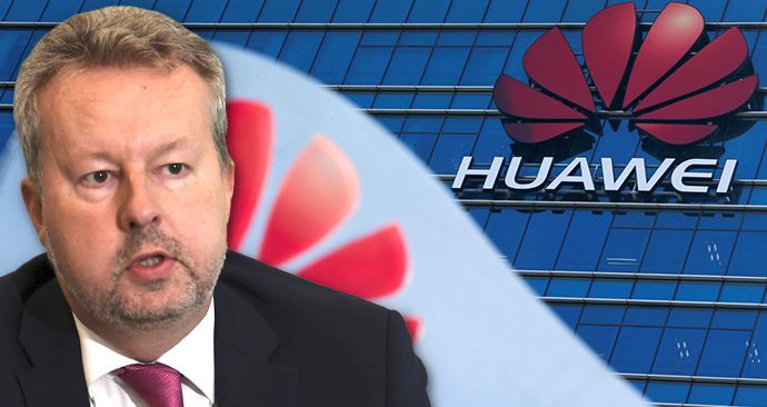 Čínská reakce na varování před Huawei se dala čekat, míní Brabec