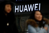 Ministerstvo zdravotnictví dává ruce pryč od Huawei. Číňanům na dopis odpoví úřad