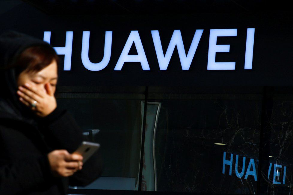 Huawei uvedla, že nejsou důkazy o tom, že její zařízení jsou bezpečnostní hrozbou