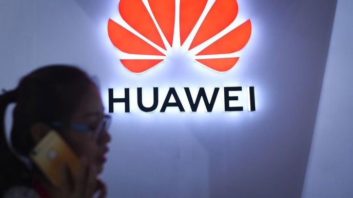 Huawei se stal světovou dvojkou v počtu prodaných chytrých telefonů Huawei se stal světovou dvojkou v počtu prodaných chytrých telefonů