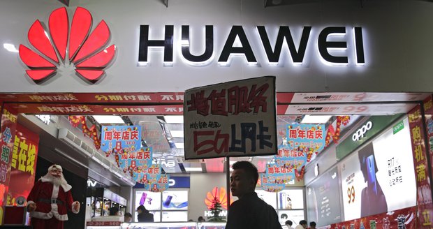 Poláci se s Huawei „nemažou“. Čínského šéfa tamní pobočky zatkli kvůli špionáži