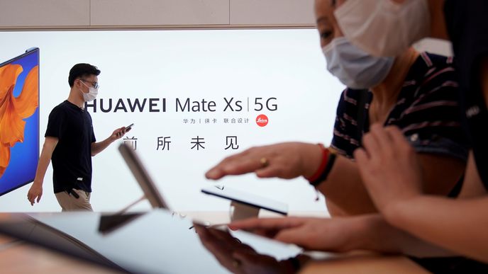 Podniková prodejna Huawei v Šanghaji
