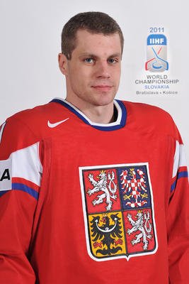 Petr Hubáček při oficiálním focení pro IIHF
