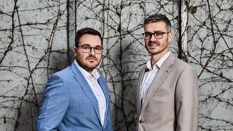 Banka Creditas míří dál do Evropy. Po Maltě a Belgii chystají Hubáčkovi nákup v Chorvatsku Banka Creditas míří dál do Evropy. Po Maltě a Belgii chystají Hubáčkovi nákup v Chorvatsku