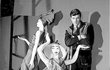 1954 Givenchy začíná.