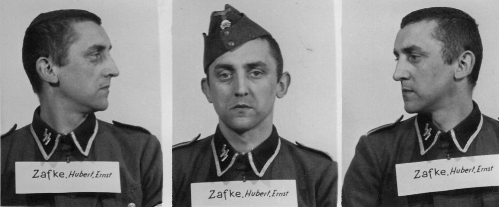 Hubert Zafke jako příslušník SS jednotek