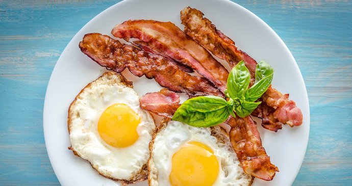Snídejte slaninu a hubněte! Klidně až o pět kilogramů za měsíc