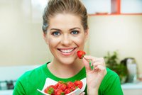 10 potravin, které snižují nadýmání a pomůžou při hubnutí