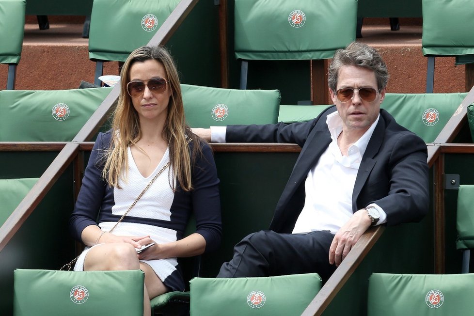 Hugh Grant a Anna Elisabeth Eberstein, matka jeho druhého dítěte.