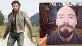 Z Wolverina se stal Profesor X: Fešák Hugh Jackman si oholil hlavu!