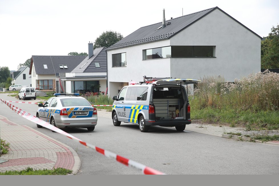 V Humpolci najelo auto do kočárku s dvěma dětmi, jedno zemřelo