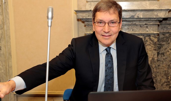 Ministr průmyslu a obchodu Tomáš Hüner