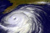 Na USA se žene hurikán: Je mimořádně nebezpečný!