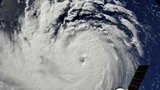 K pobřeží USA míří silné hurikány. Florence zesílil už na čtvrtý stupeň 