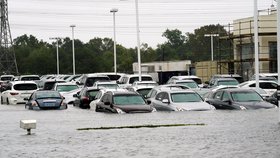 Americký Texas postihly mohutné záplavy kvůli tropické bouři Harvey.