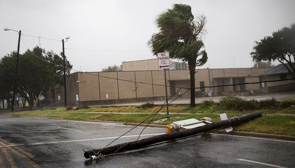 Na město Corpus Christi v Texasu udeřil hurikán Harvey.