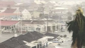 Obrazy zkázy: Hurikán Irma udeřil na karibský ostrov St. Martin.