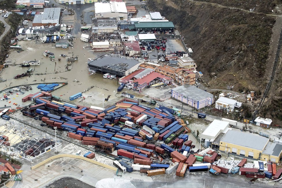 Řádění hurikánu Irma na ostrově St. Martin v Karibiku