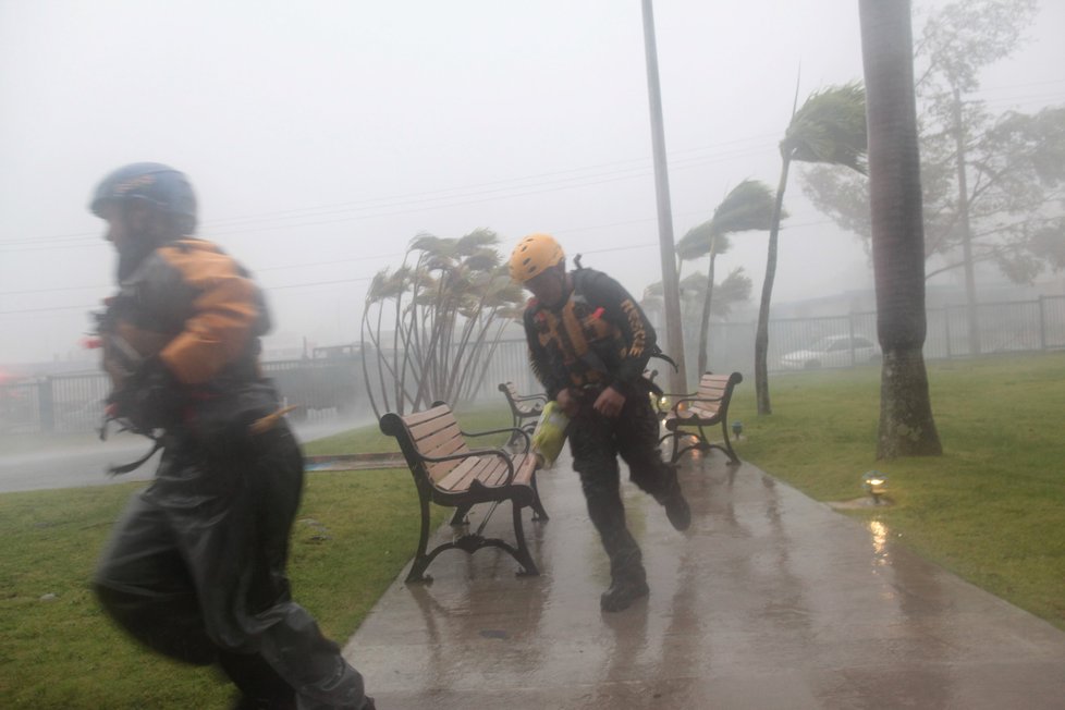 Hurikán Irma devastoval ostrovy v Karibiku. Postiženy byly tisíce lidí.