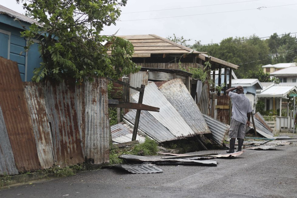 Hurikán Irma devastoval ostrovy v Karibiku. Postiženy byly tisíce lidí.